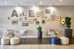Отель Ibis Barcelona Meridiana  Барселона
